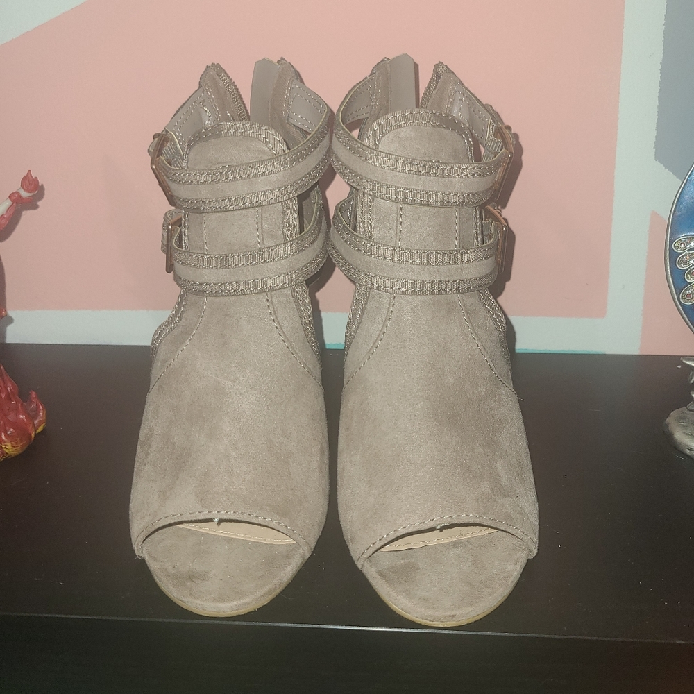 heels